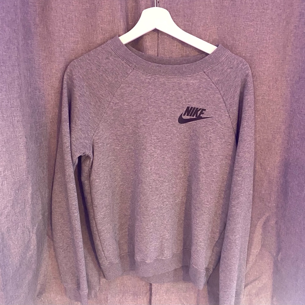 nike grey sweatshirt